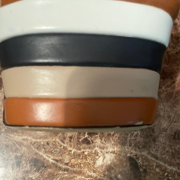 Gucci Angel Platforms Size 5 Brown, Tan, White & Navy Adjustable Ankle Strap - Picture 12 of 14